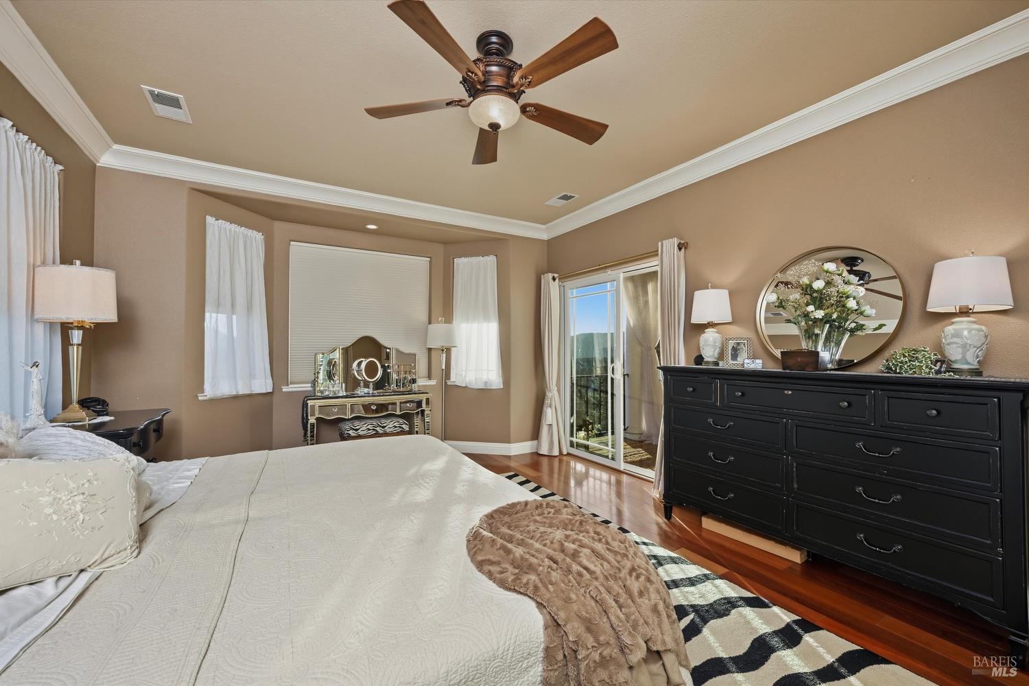 Detail Gallery Image 30 of 51 For 18750 Fernwood Rd, Hidden Valley Lake,  CA 95467 - 3 Beds | 3/1 Baths