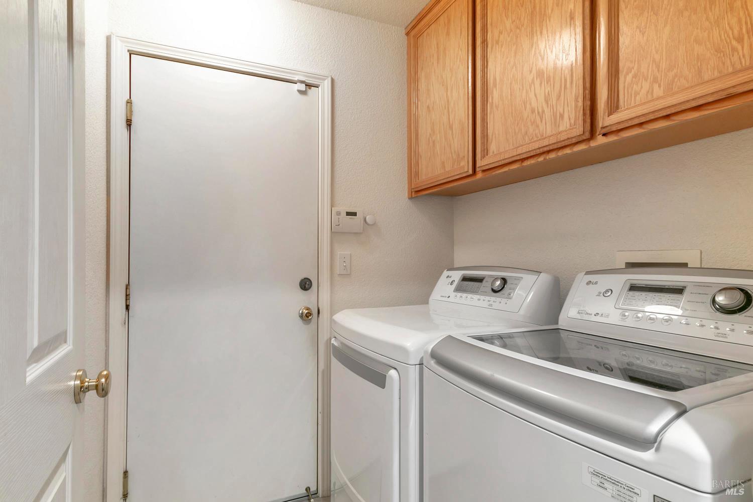 Detail Gallery Image 35 of 46 For 3257 Vista Del Lago Way, Fairfield,  CA 94533 - 4 Beds | 2 Baths