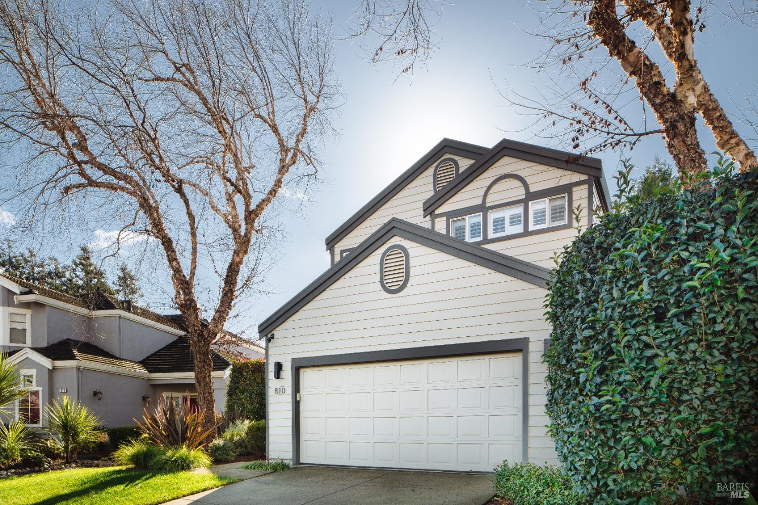 Detail Gallery Image 67 of 68 For 810 Wine Ct, Petaluma,  CA 94954 - 5 Beds | 3 Baths