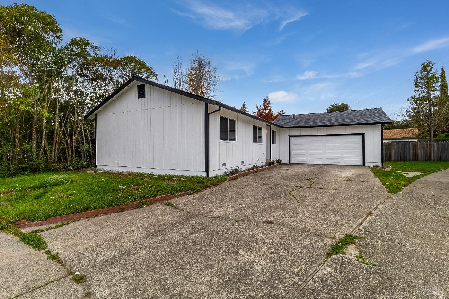 Front Image Thumbnail for BA325103706