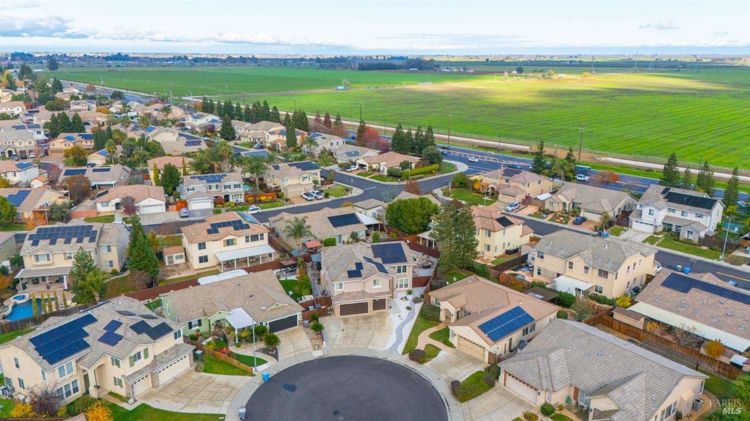 Detail Gallery Image 54 of 59 For 1006 Champion Pl, Vacaville,  CA 95687 - 4 Beds | 2 Baths