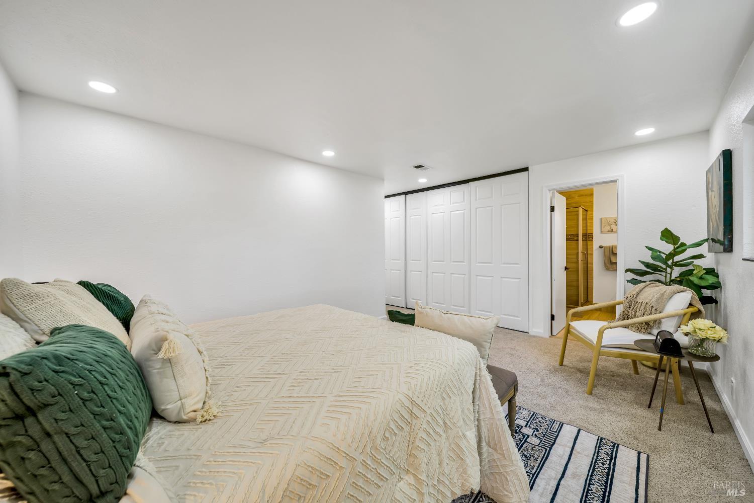 Detail Gallery Image 17 of 41 For 1251 N Camino Alto Unkn, Vallejo,  CA 94589 - 4 Beds | 2 Baths