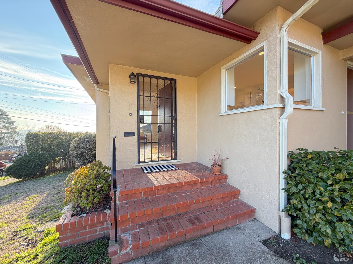 Detail Gallery Image 39 of 42 For 7659 Stockton Ave, El Cerrito,  CA 94530 - 2 Beds | 1 Baths