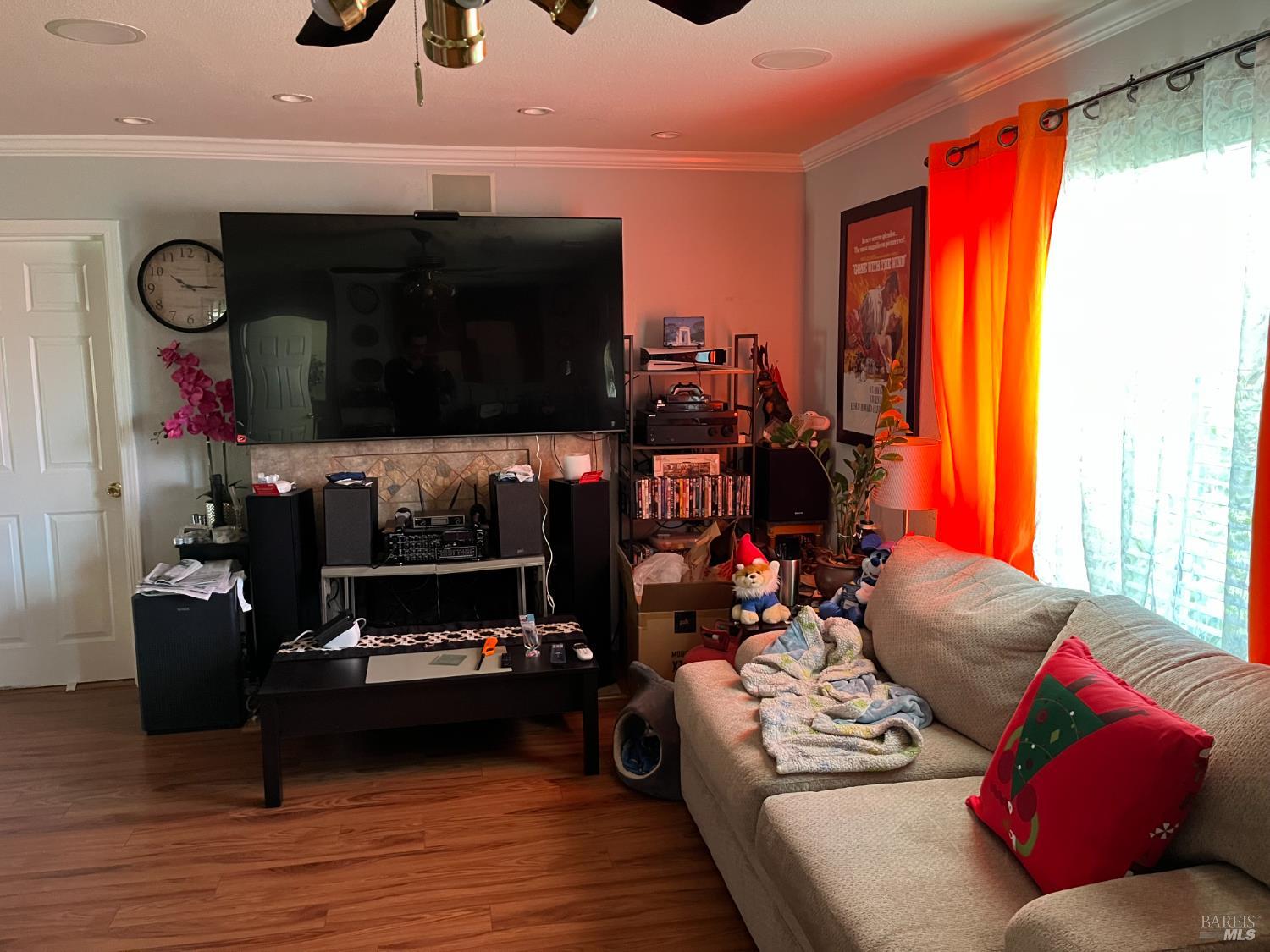 Detail Gallery Image 3 of 17 For 201 Creed Ave, Antioch,  CA 94509 - 4 Beds | 2 Baths