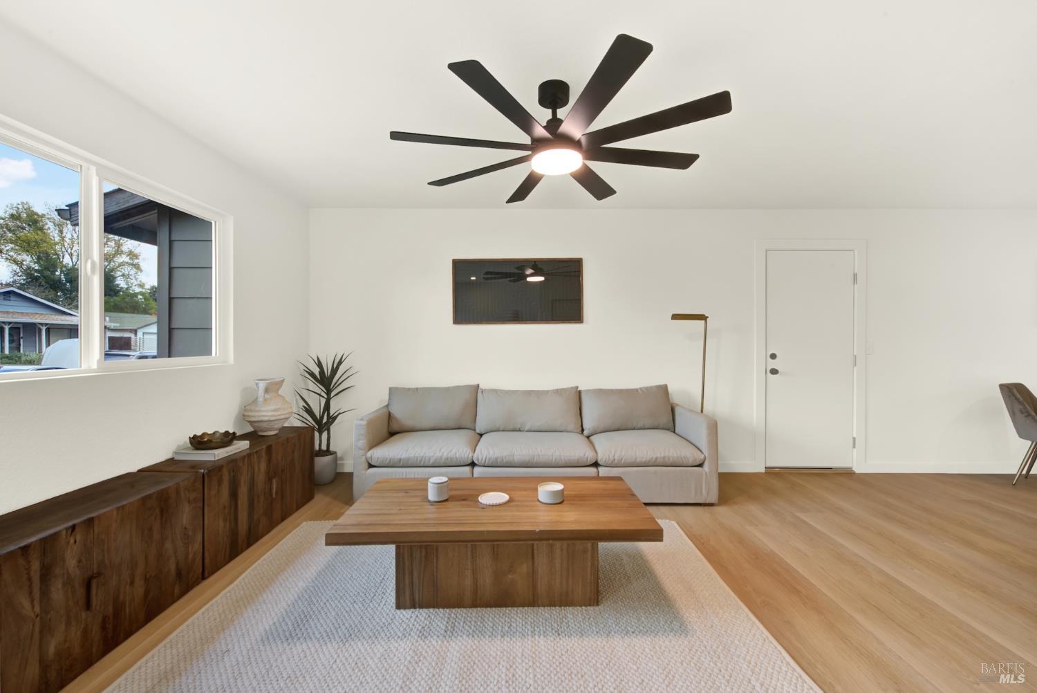 Detail Gallery Image 6 of 34 For 6610 Oak Leaf Ct, Yountville,  CA 94599 - 2 Beds | 1 Baths