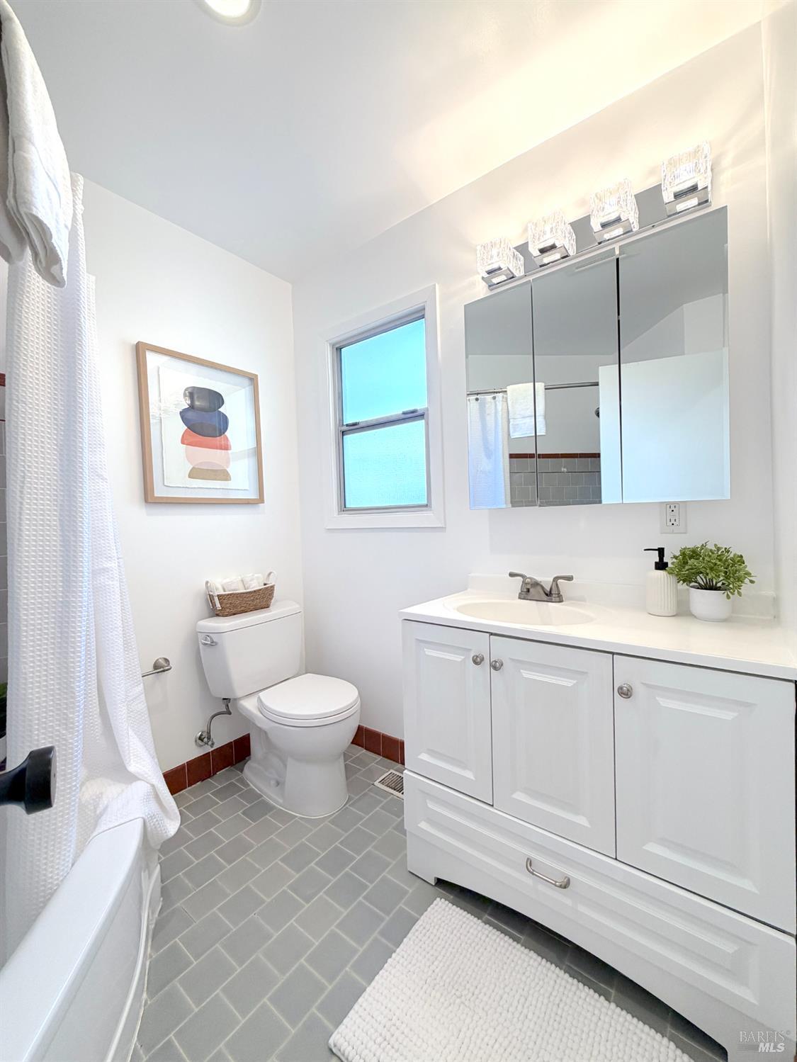 Detail Gallery Image 31 of 42 For 7659 Stockton Ave, El Cerrito,  CA 94530 - 2 Beds | 1 Baths