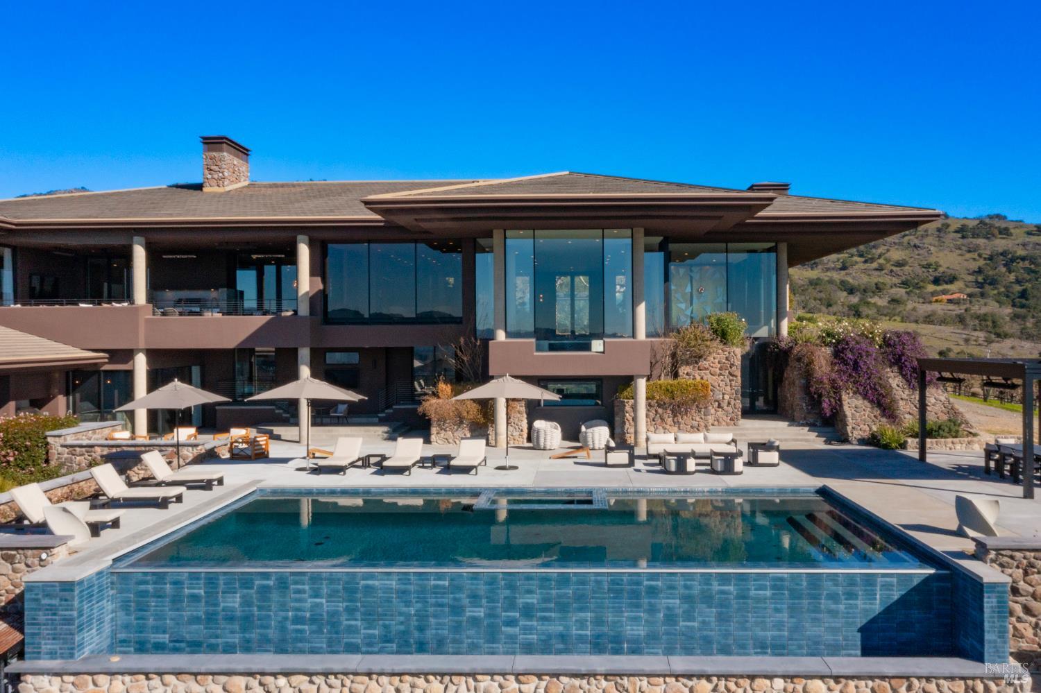 Detail Gallery Image 39 of 42 For 2100 Old Soda Springs Rd, Napa,  CA 94558 - 5 Beds | 5/1 Baths