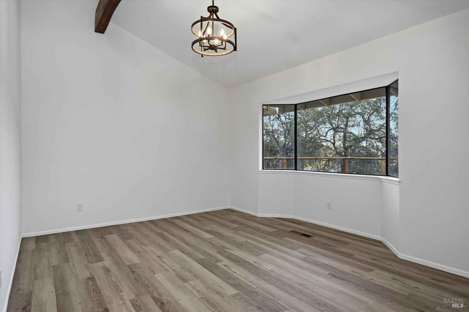 Detail Gallery Image 9 of 52 For 2698 Greenway Dr, Kelseyville,  CA 95451 - 3 Beds | 2/1 Baths