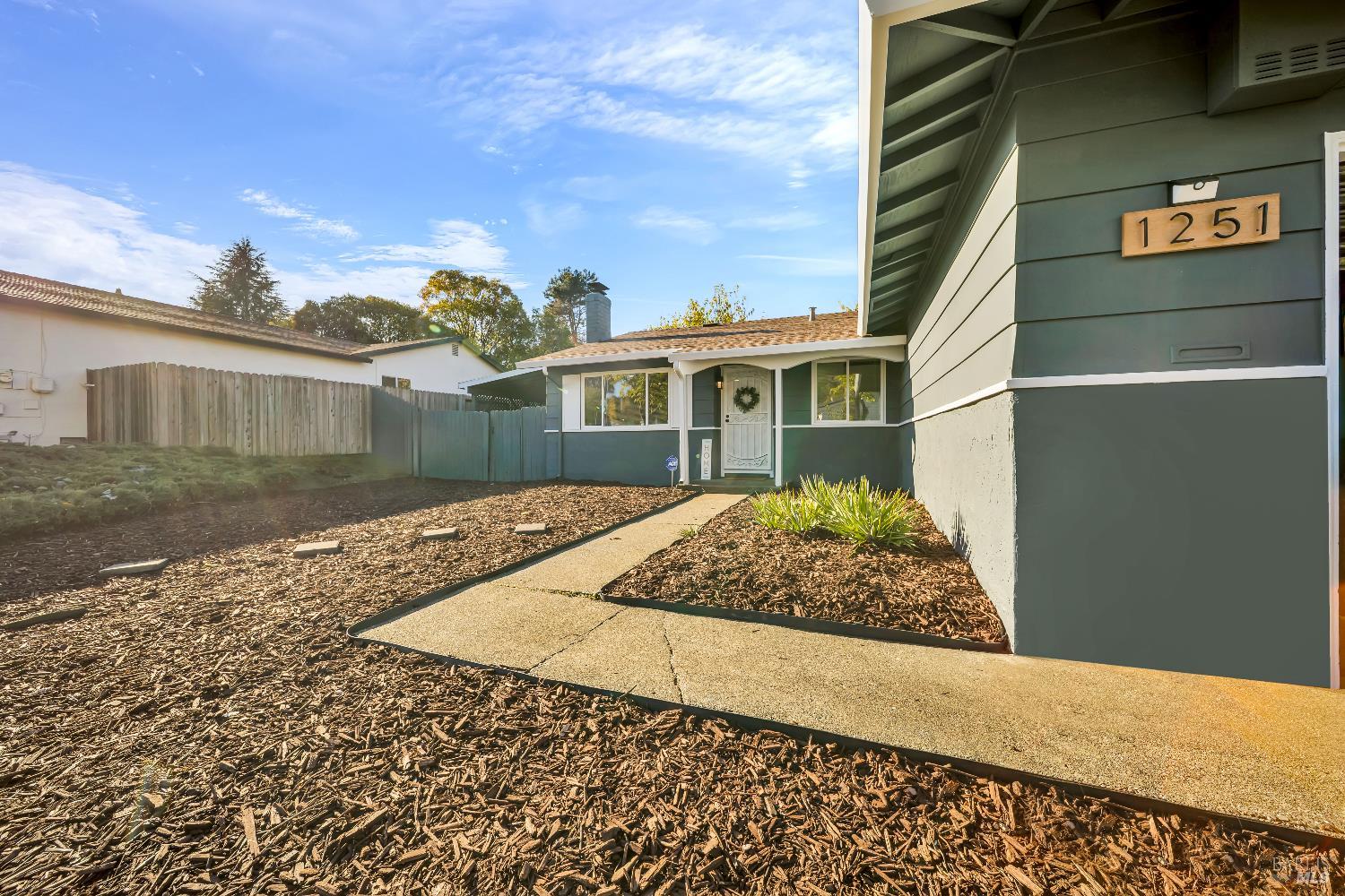 Detail Gallery Image 2 of 41 For 1251 N Camino Alto Unkn, Vallejo,  CA 94589 - 4 Beds | 2 Baths