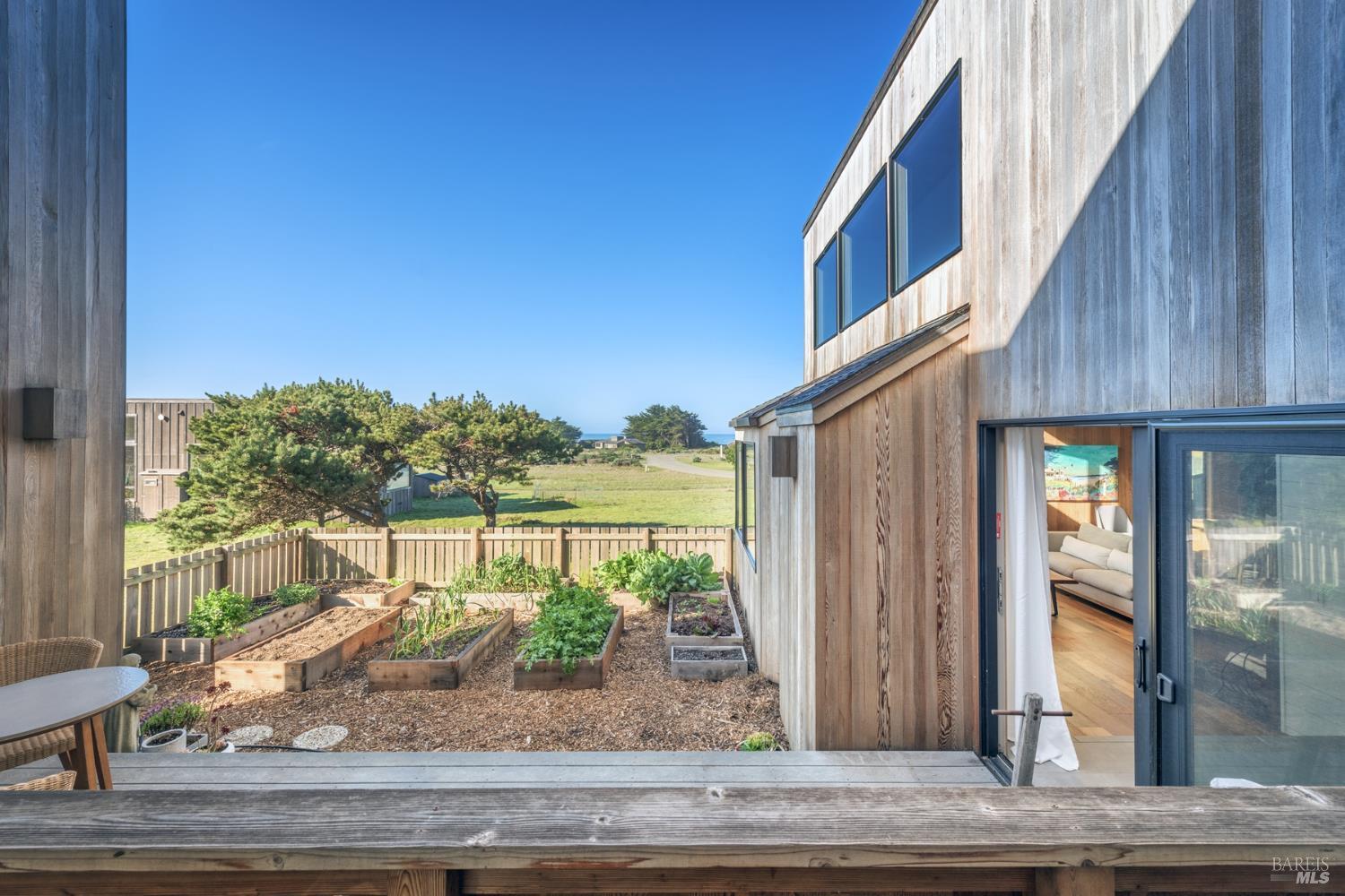 Detail Gallery Image 33 of 52 For 122 Masthead Reach Unkn, The Sea Ranch,  CA 95497 - 2 Beds | 2 Baths