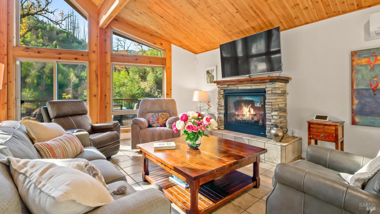 Detail Gallery Image 6 of 70 For 11081 Van Dorn Reservoir Rd #1,  Middletown,  CA 95461 - 3 Beds | 2 Baths