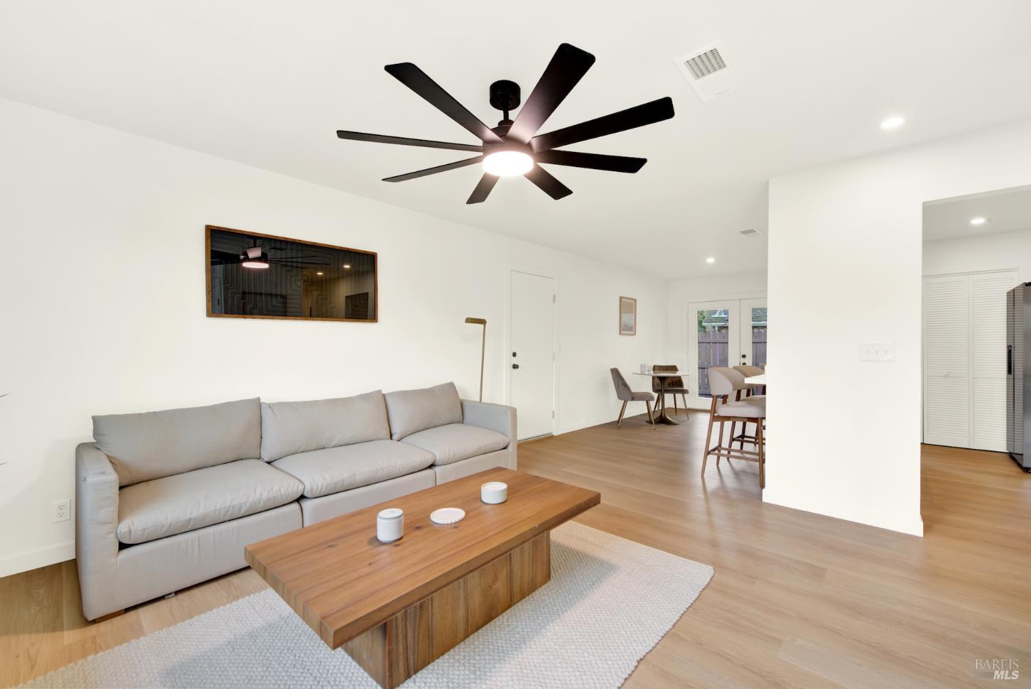 Detail Gallery Image 5 of 34 For 6610 Oak Leaf Ct, Yountville,  CA 94599 - 2 Beds | 1 Baths