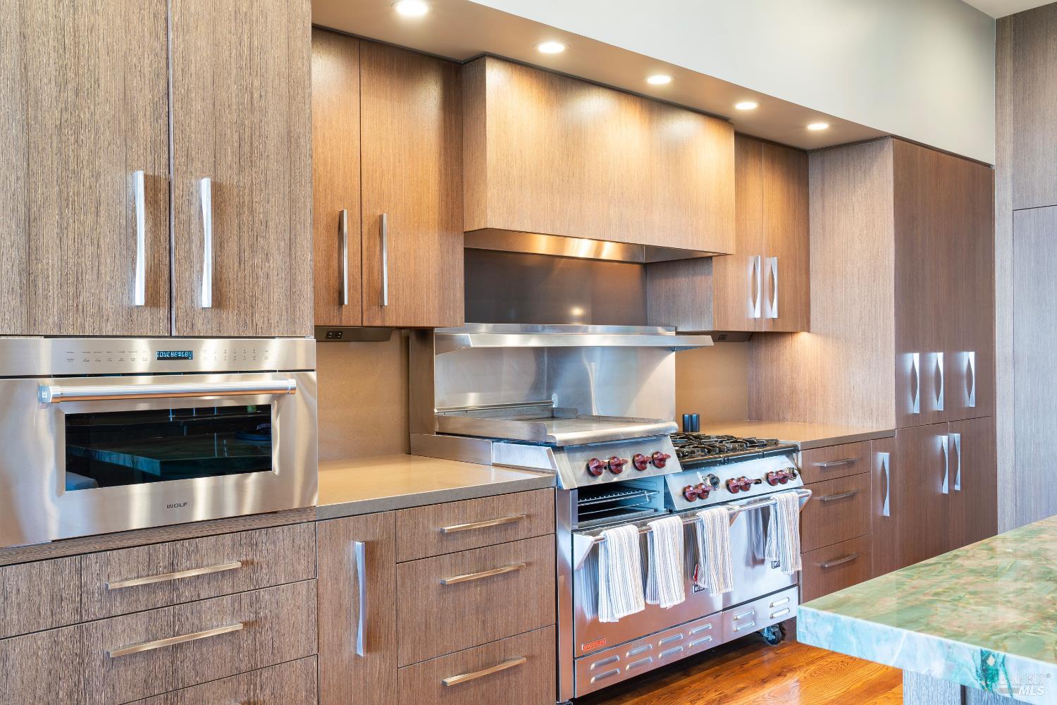 Detail Gallery Image 12 of 42 For 2100 Old Soda Springs Rd, Napa,  CA 94558 - 5 Beds | 5/1 Baths