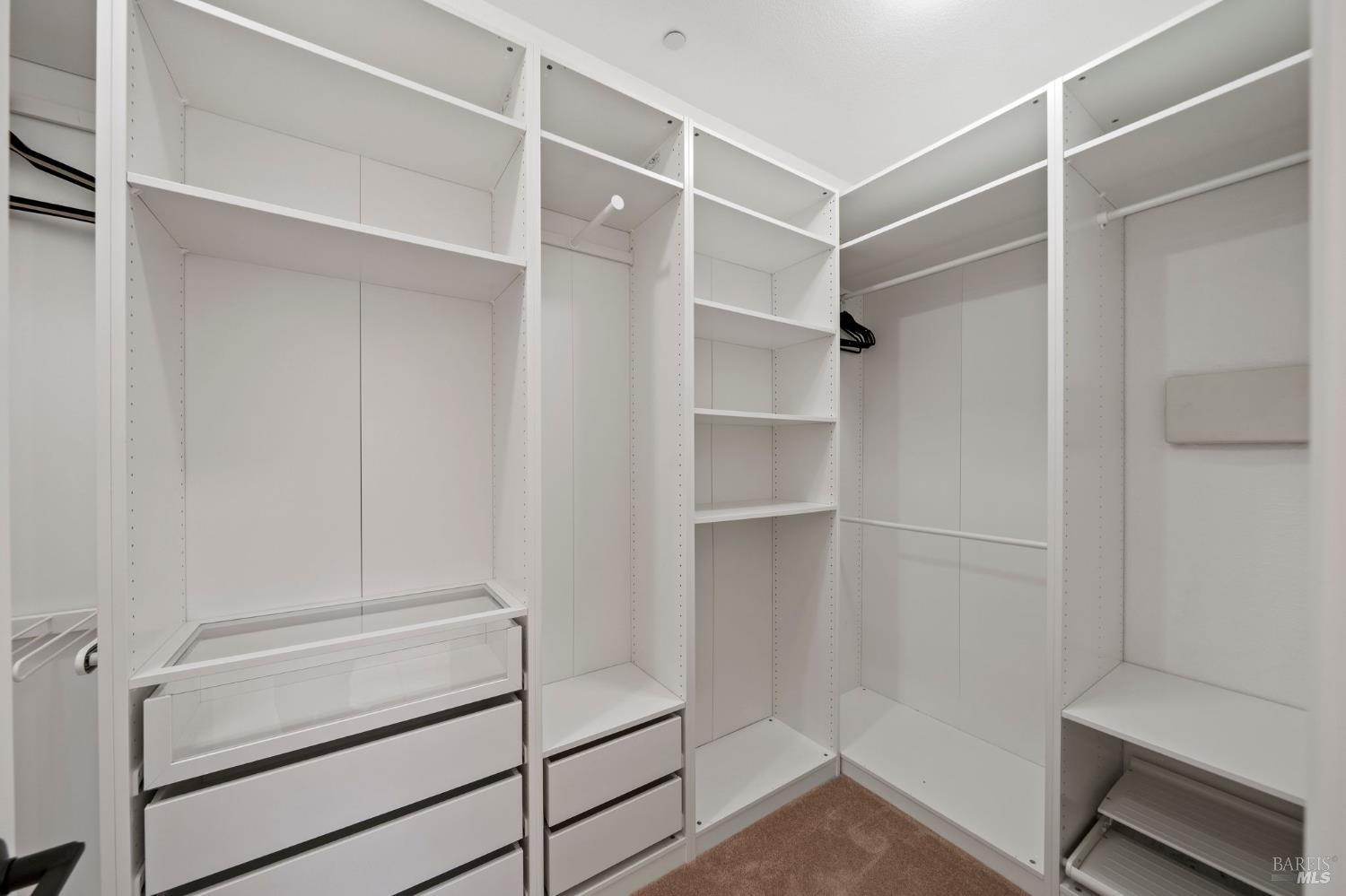 Detail Gallery Image 38 of 69 For 46 Waterbury Ln, Novato,  CA 94949 - 4 Beds | 2/1 Baths