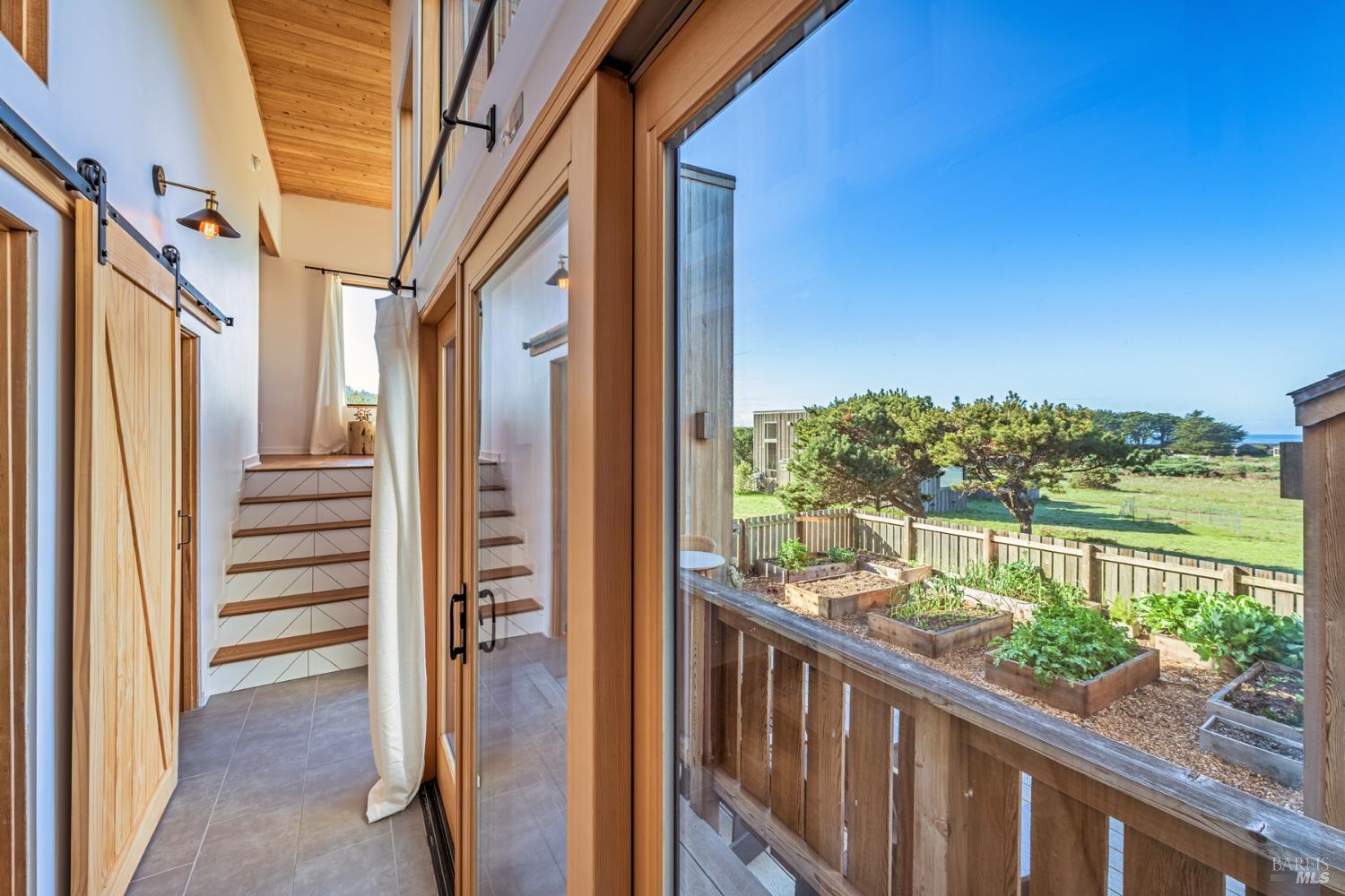 Detail Gallery Image 22 of 52 For 122 Masthead Reach Unkn, The Sea Ranch,  CA 95497 - 2 Beds | 2 Baths