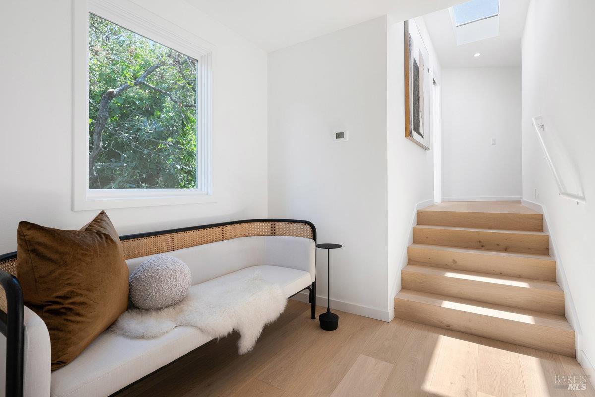 Detail Gallery Image 43 of 50 For 1 Tara View Rd, Tiburon,  CA 94920 - 8 Beds | 4/1 Baths