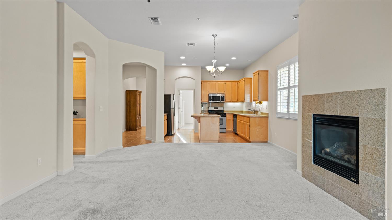 Detail Gallery Image 8 of 40 For 3291 Inwood Pl, Fairfield,  CA 94534 - 2 Beds | 2 Baths