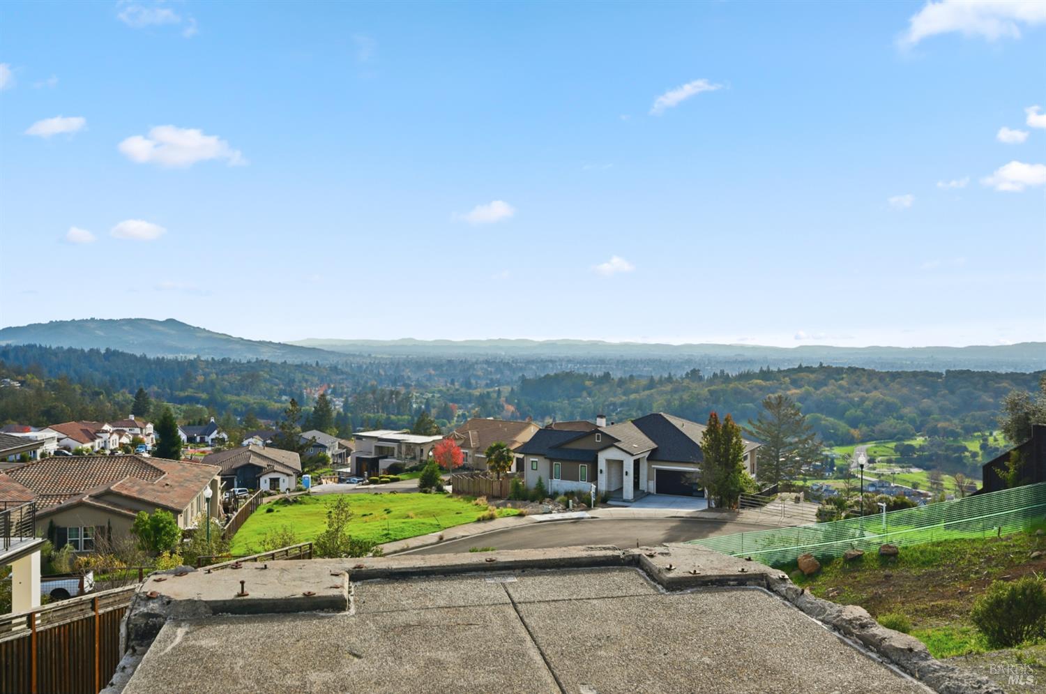 Detail Gallery Image 11 of 18 For 3780 Palazzo Ct, Santa Rosa,  CA 95404 - – Beds | – Baths