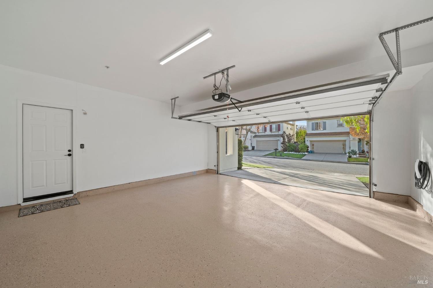 Detail Gallery Image 48 of 69 For 46 Waterbury Ln, Novato,  CA 94949 - 4 Beds | 2/1 Baths