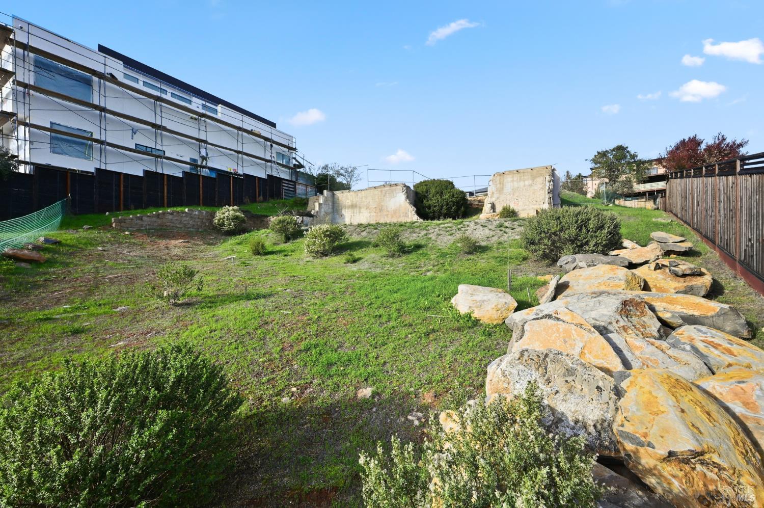 Detail Gallery Image 10 of 18 For 3780 Palazzo Ct, Santa Rosa,  CA 95404 - – Beds | – Baths