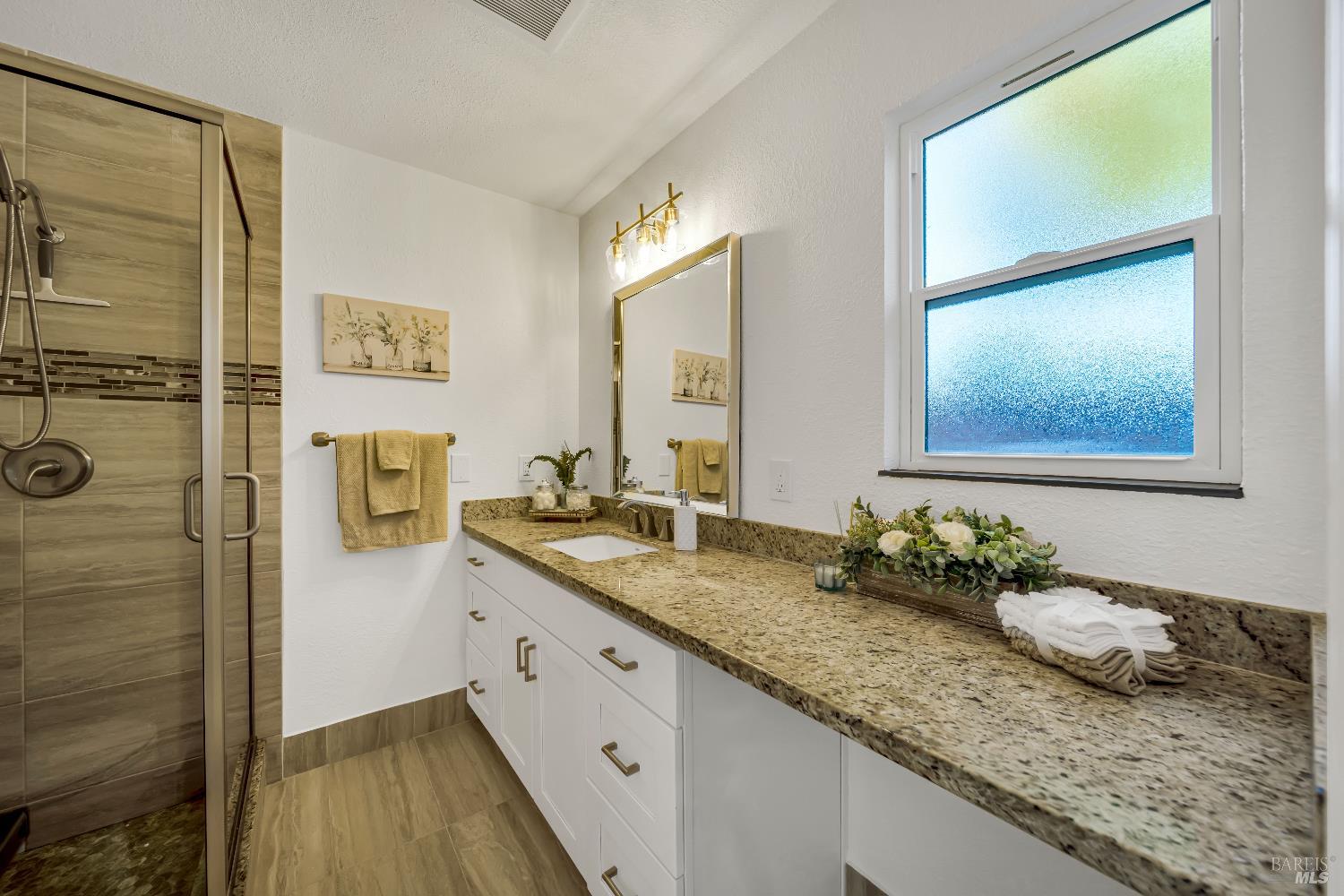 Detail Gallery Image 18 of 41 For 1251 N Camino Alto Unkn, Vallejo,  CA 94589 - 4 Beds | 2 Baths