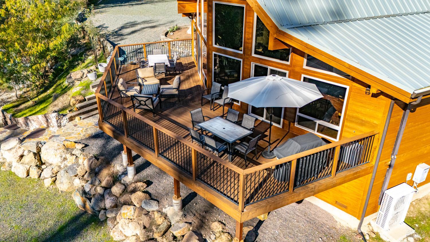 Detail Gallery Image 5 of 70 For 11081 Van Dorn Reservoir Rd #1,  Middletown,  CA 95461 - 3 Beds | 2 Baths