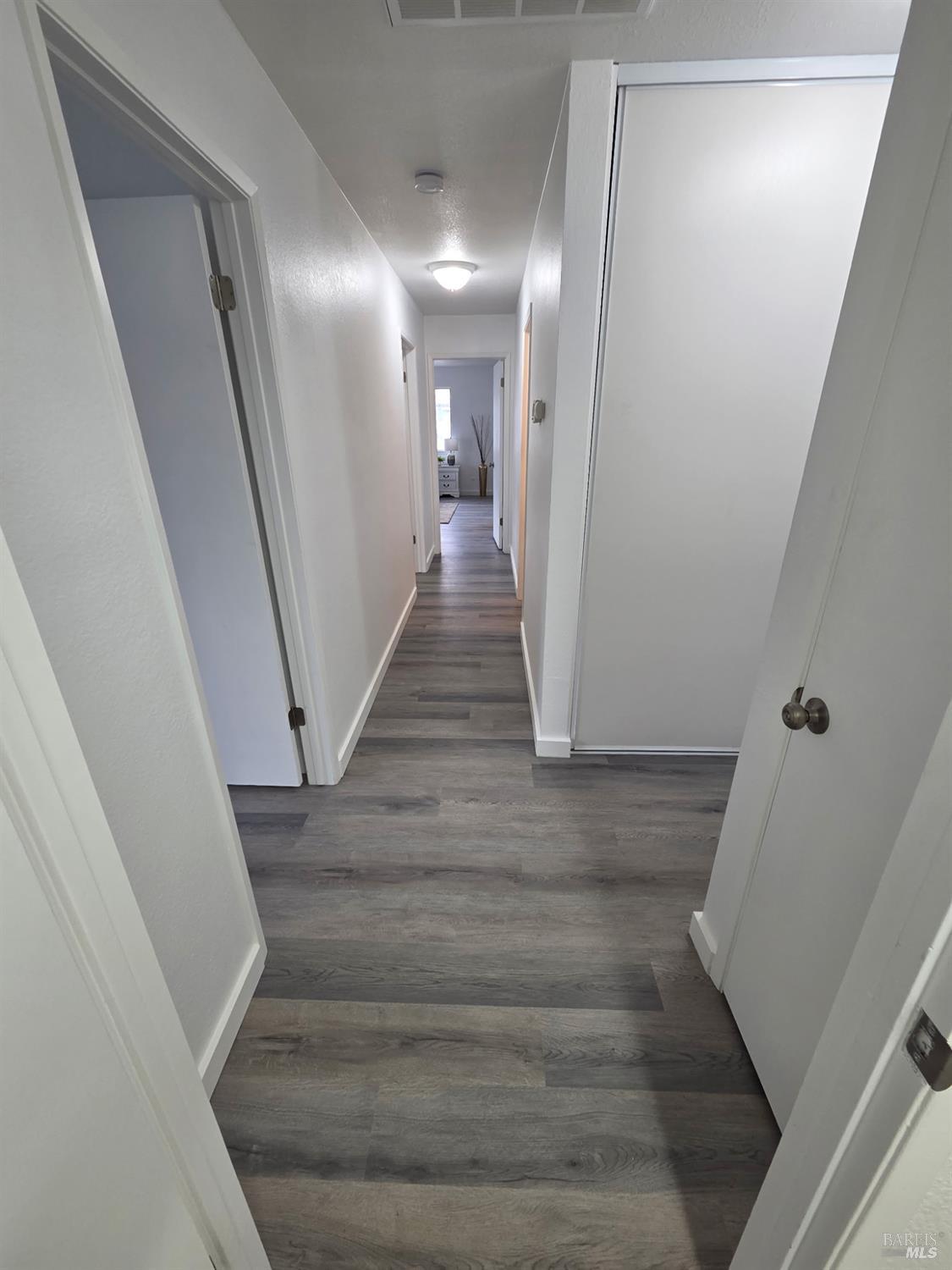 Detail Gallery Image 32 of 45 For 122 Carlsbad Cir, Vacaville,  CA 95687 - 3 Beds | 2 Baths