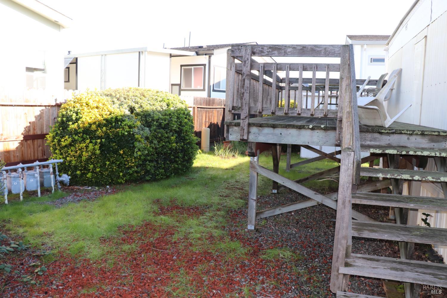 Detail Gallery Image 8 of 20 For 180 Sherry Cir, Yountville,  CA 94599 - 2 Beds | 2 Baths