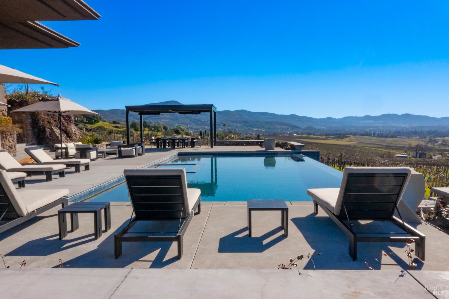 Detail Gallery Image 40 of 42 For 2100 Old Soda Springs Rd, Napa,  CA 94558 - 5 Beds | 5/1 Baths