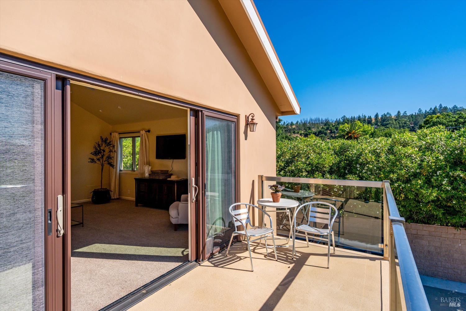 Detail Gallery Image 43 of 55 For 466 Pratt Ave, Saint Helena,  CA 94574 - 4 Beds | 4/1 Baths