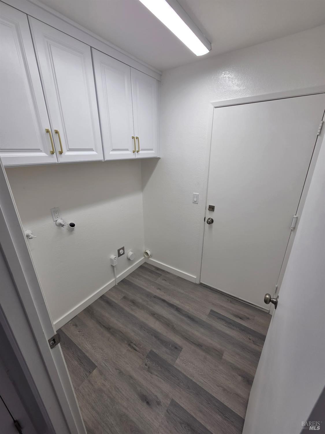 Detail Gallery Image 31 of 45 For 122 Carlsbad Cir, Vacaville,  CA 95687 - 3 Beds | 2 Baths