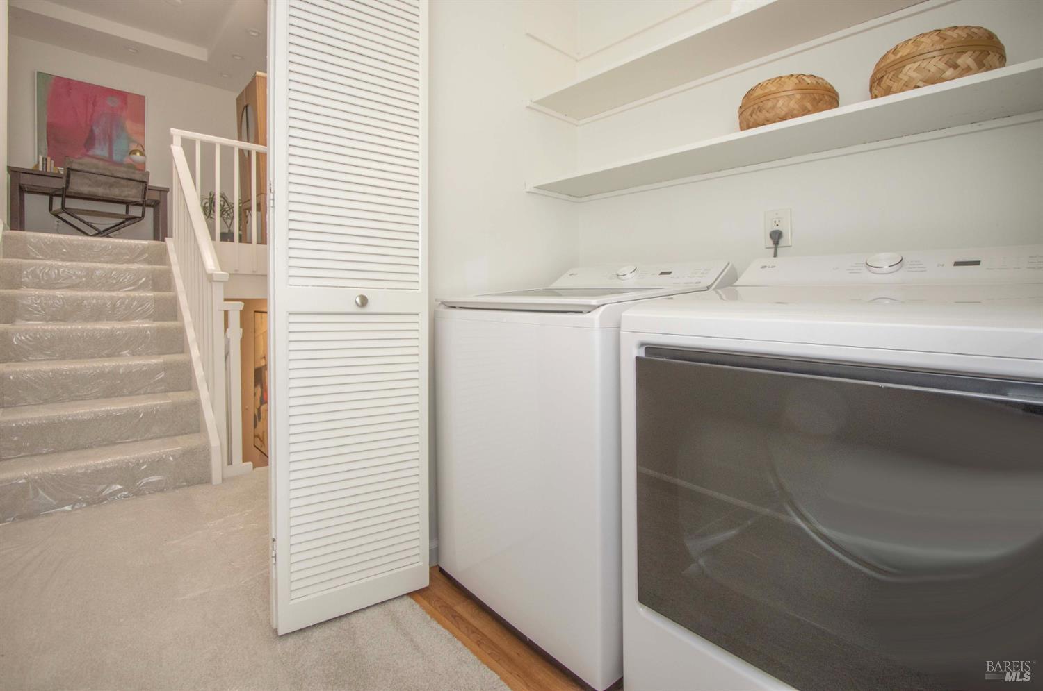 Detail Gallery Image 20 of 51 For 235 Knollwood Dr, San Rafael,  CA 94901 - 3 Beds | 2/1 Baths
