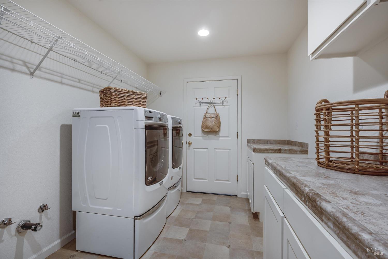 Detail Gallery Image 27 of 55 For 466 Pratt Ave, Saint Helena,  CA 94574 - 4 Beds | 4/1 Baths