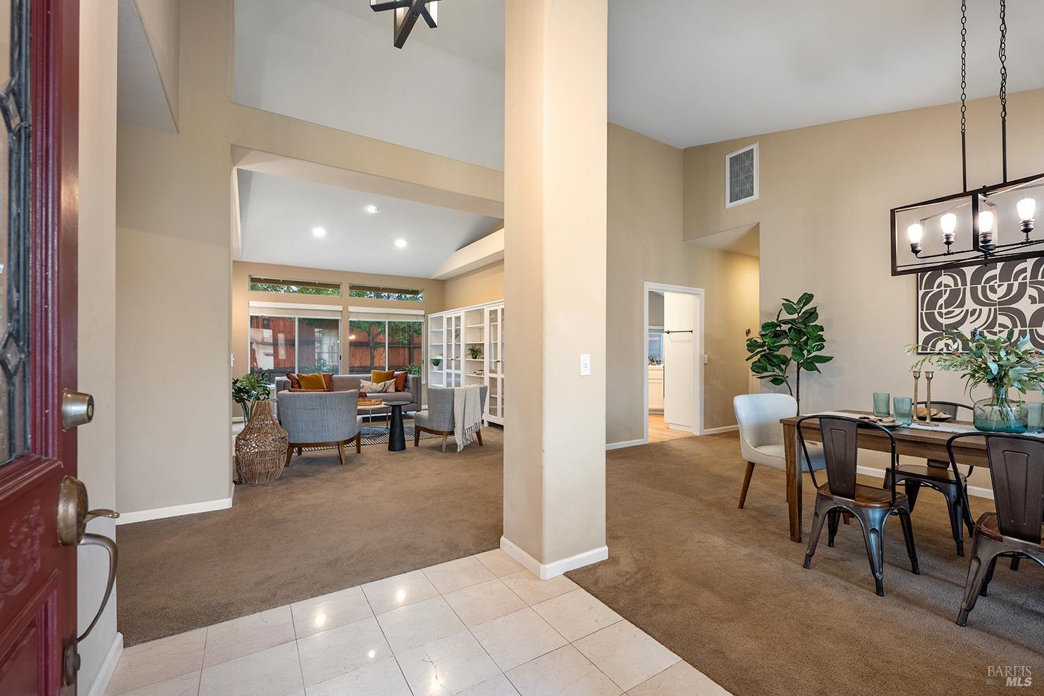 Detail Gallery Image 5 of 46 For 5432 Shallows Pl, Santa Rosa,  CA 95409 - 3 Beds | 2 Baths