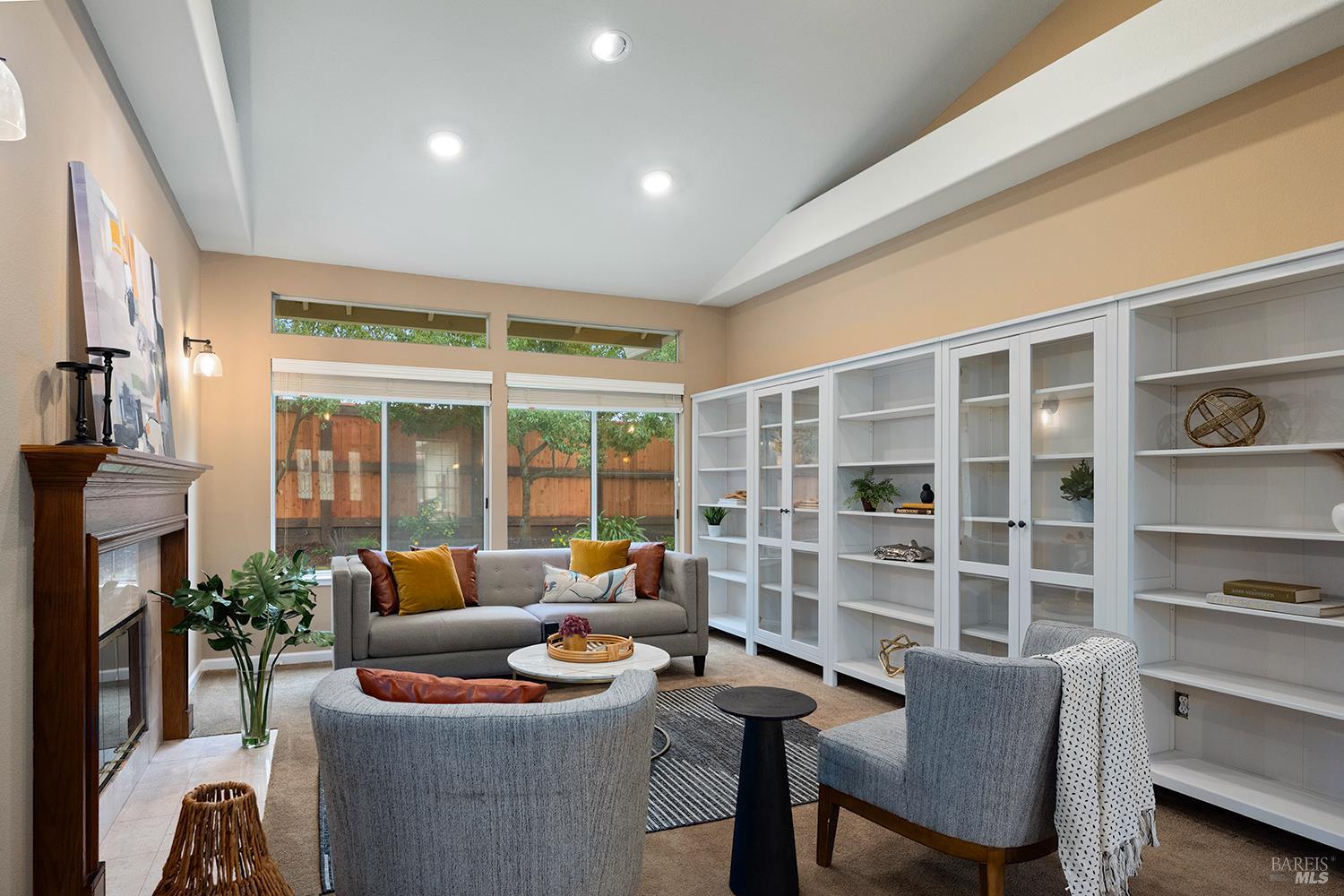 Detail Gallery Image 11 of 46 For 5432 Shallows Pl, Santa Rosa,  CA 95409 - 3 Beds | 2 Baths