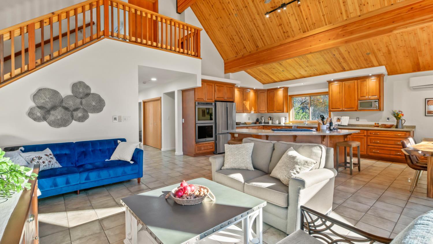 Detail Gallery Image 12 of 70 For 11081 Van Dorn Reservoir Rd #1,  Middletown,  CA 95461 - 3 Beds | 2 Baths