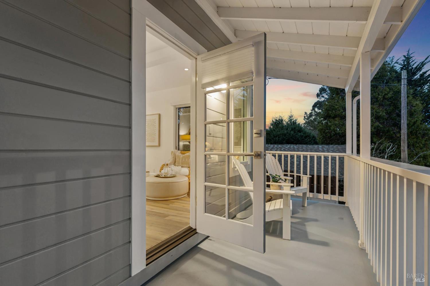 Detail Gallery Image 36 of 44 For 33 Montecito Ave, Corte Madera,  CA 94925 - 3 Beds | 2/1 Baths