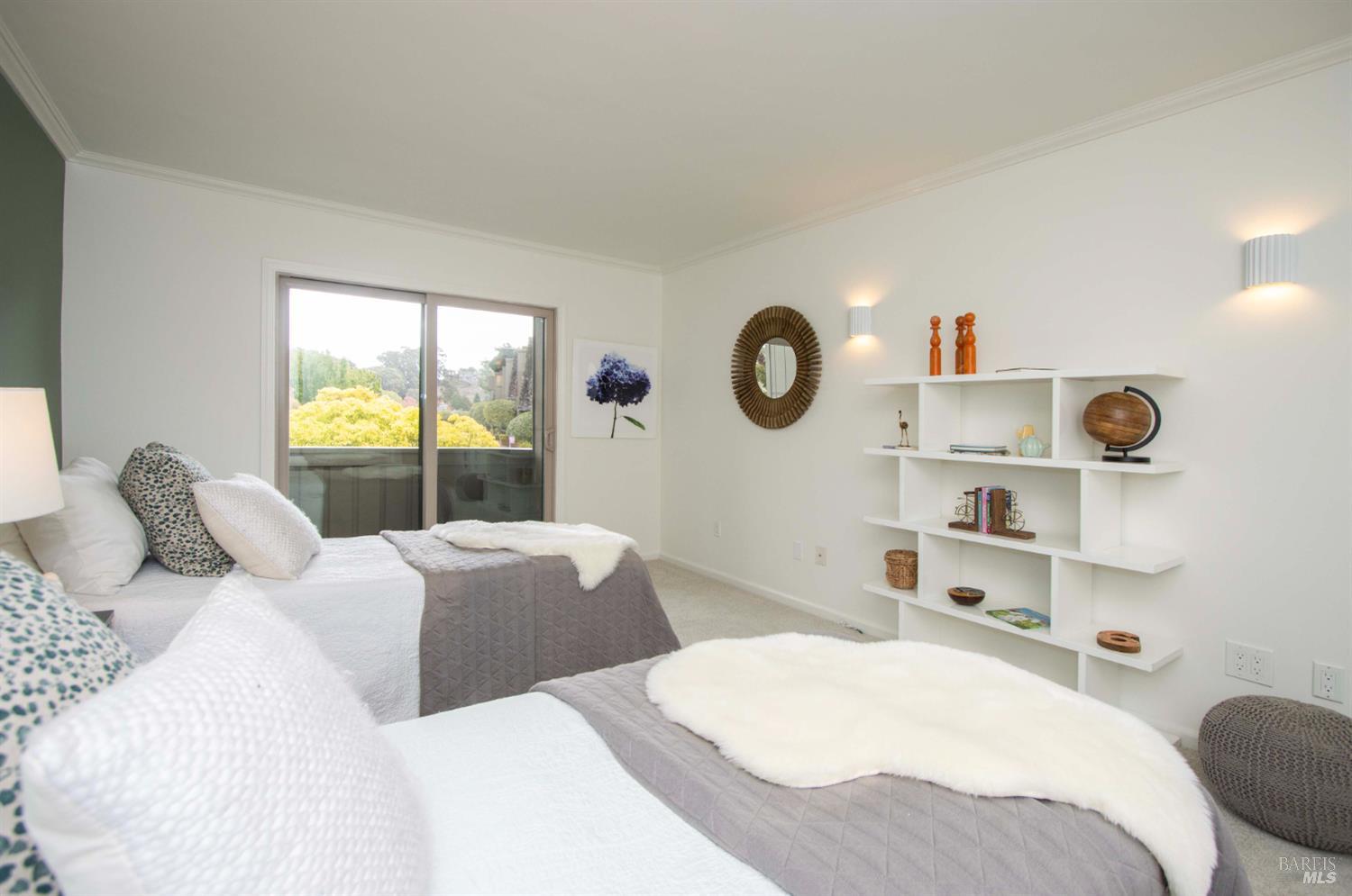 Detail Gallery Image 30 of 51 For 235 Knollwood Dr, San Rafael,  CA 94901 - 3 Beds | 2/1 Baths