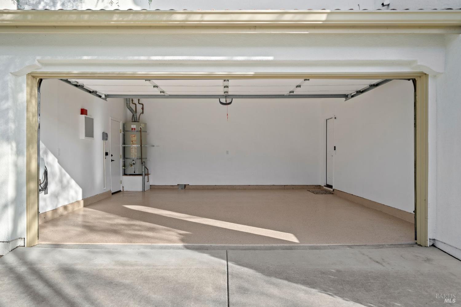 Detail Gallery Image 49 of 69 For 46 Waterbury Ln, Novato,  CA 94949 - 4 Beds | 2/1 Baths