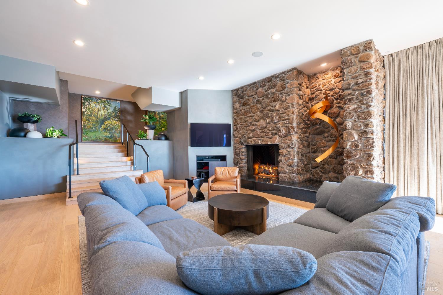 Detail Gallery Image 29 of 42 For 2100 Old Soda Springs Rd, Napa,  CA 94558 - 5 Beds | 5/1 Baths