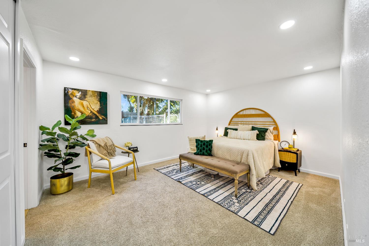 Detail Gallery Image 16 of 41 For 1251 N Camino Alto Unkn, Vallejo,  CA 94589 - 4 Beds | 2 Baths