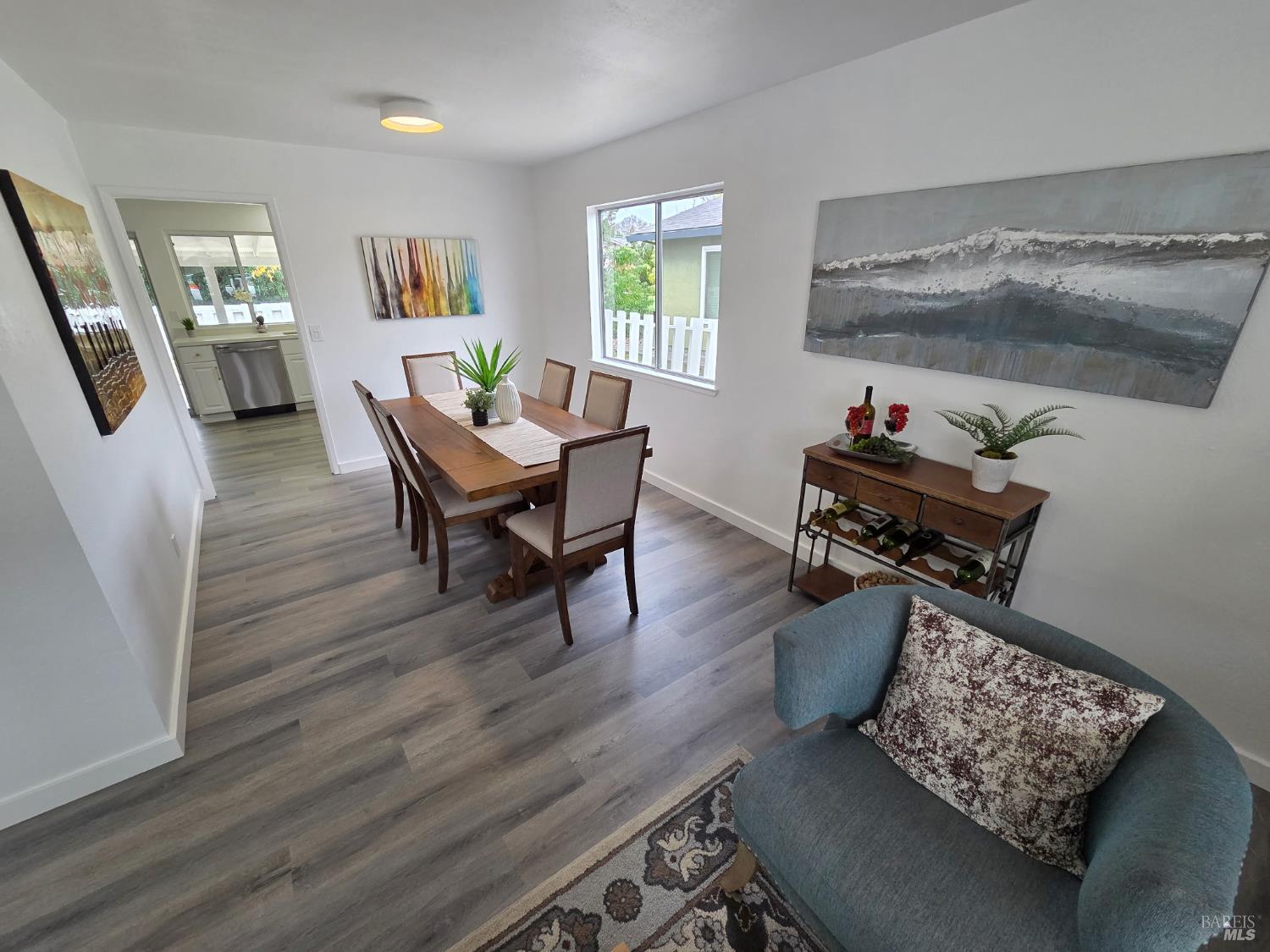 Detail Gallery Image 14 of 45 For 122 Carlsbad Cir, Vacaville,  CA 95687 - 3 Beds | 2 Baths
