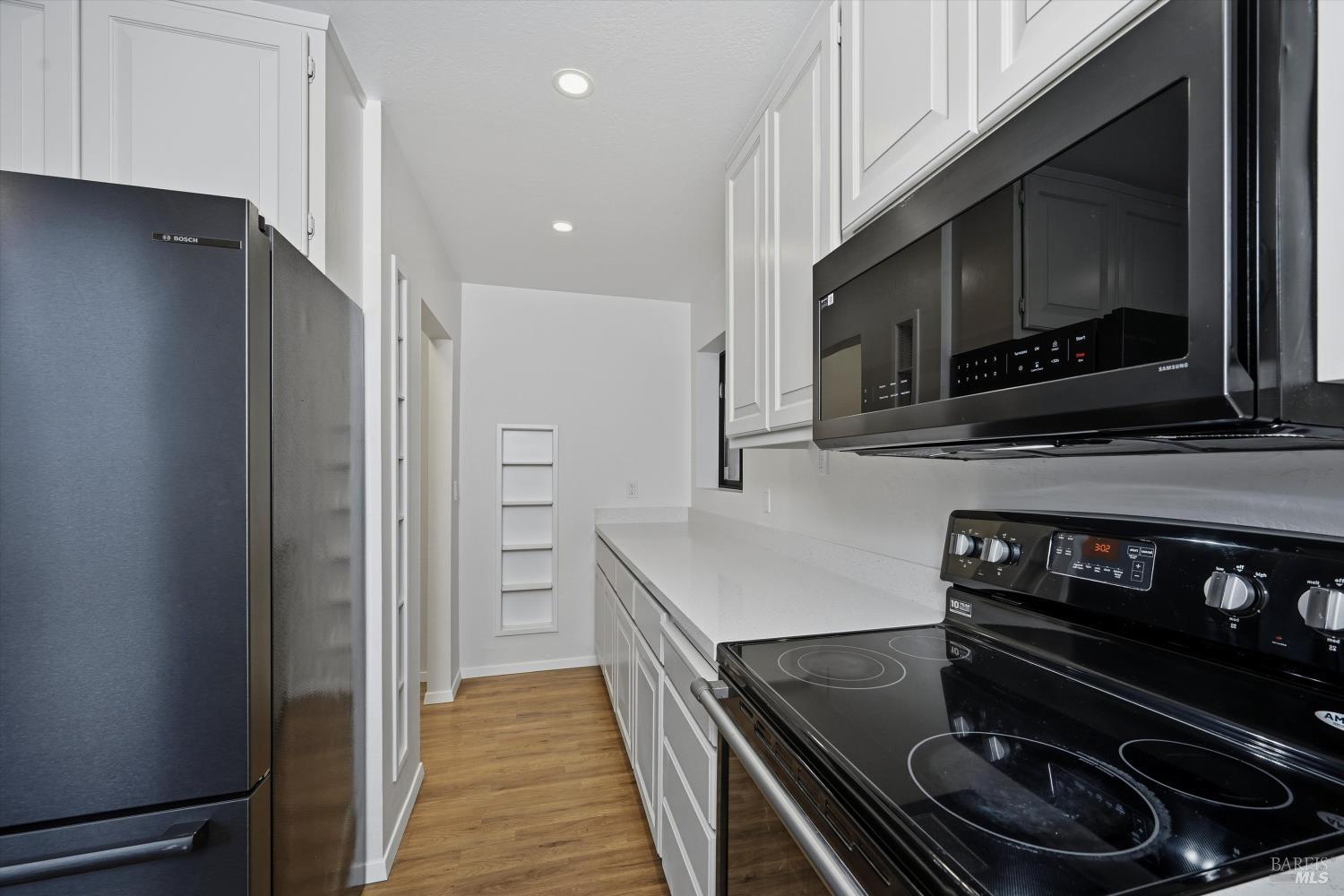 Detail Gallery Image 15 of 52 For 2698 Greenway Dr, Kelseyville,  CA 95451 - 3 Beds | 2/1 Baths