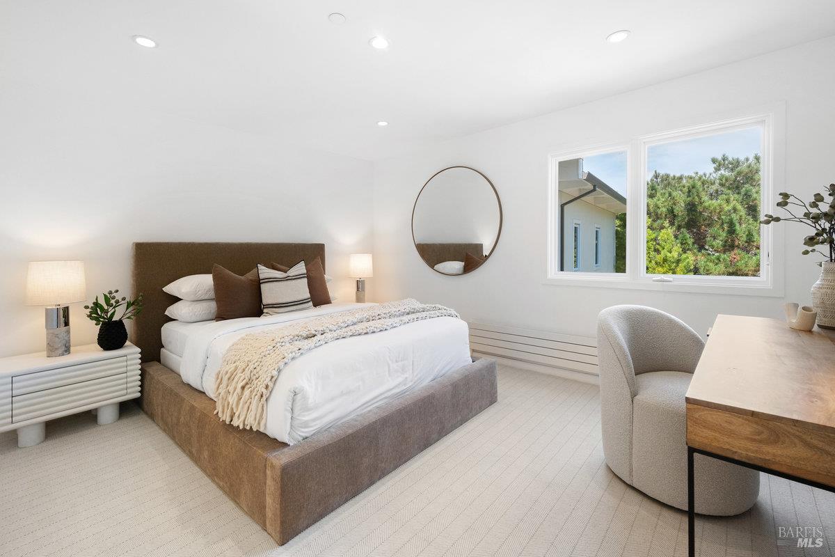 Detail Gallery Image 37 of 50 For 1 Tara View Rd, Tiburon,  CA 94920 - 8 Beds | 4/1 Baths