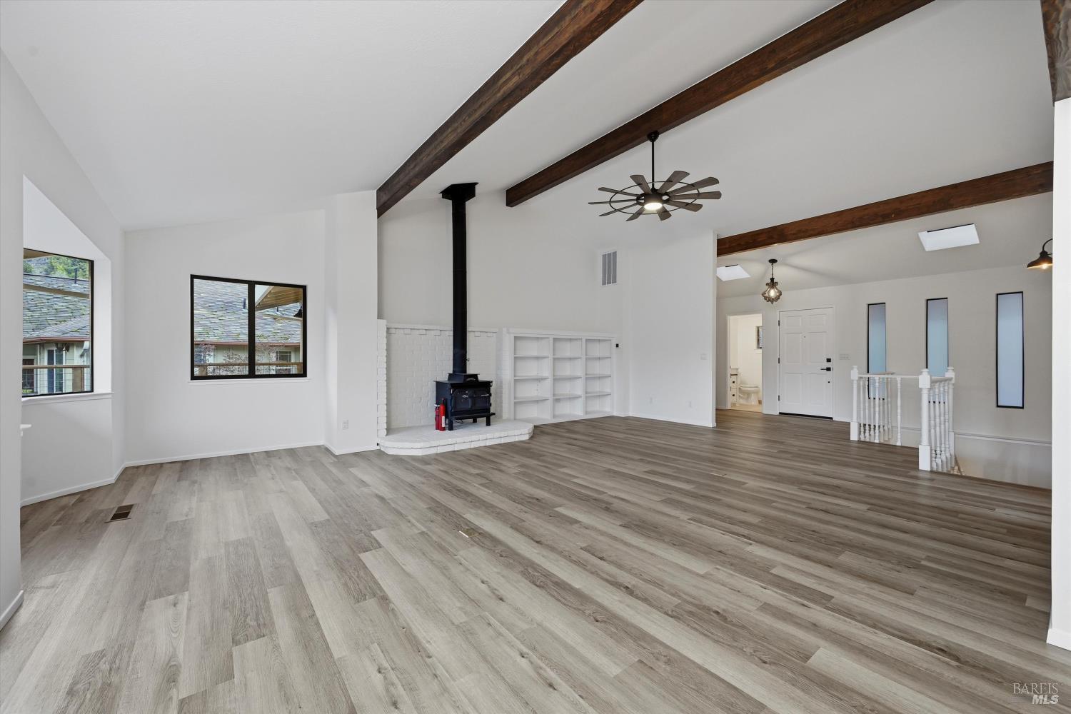 Detail Gallery Image 7 of 52 For 2698 Greenway Dr, Kelseyville,  CA 95451 - 3 Beds | 2/1 Baths