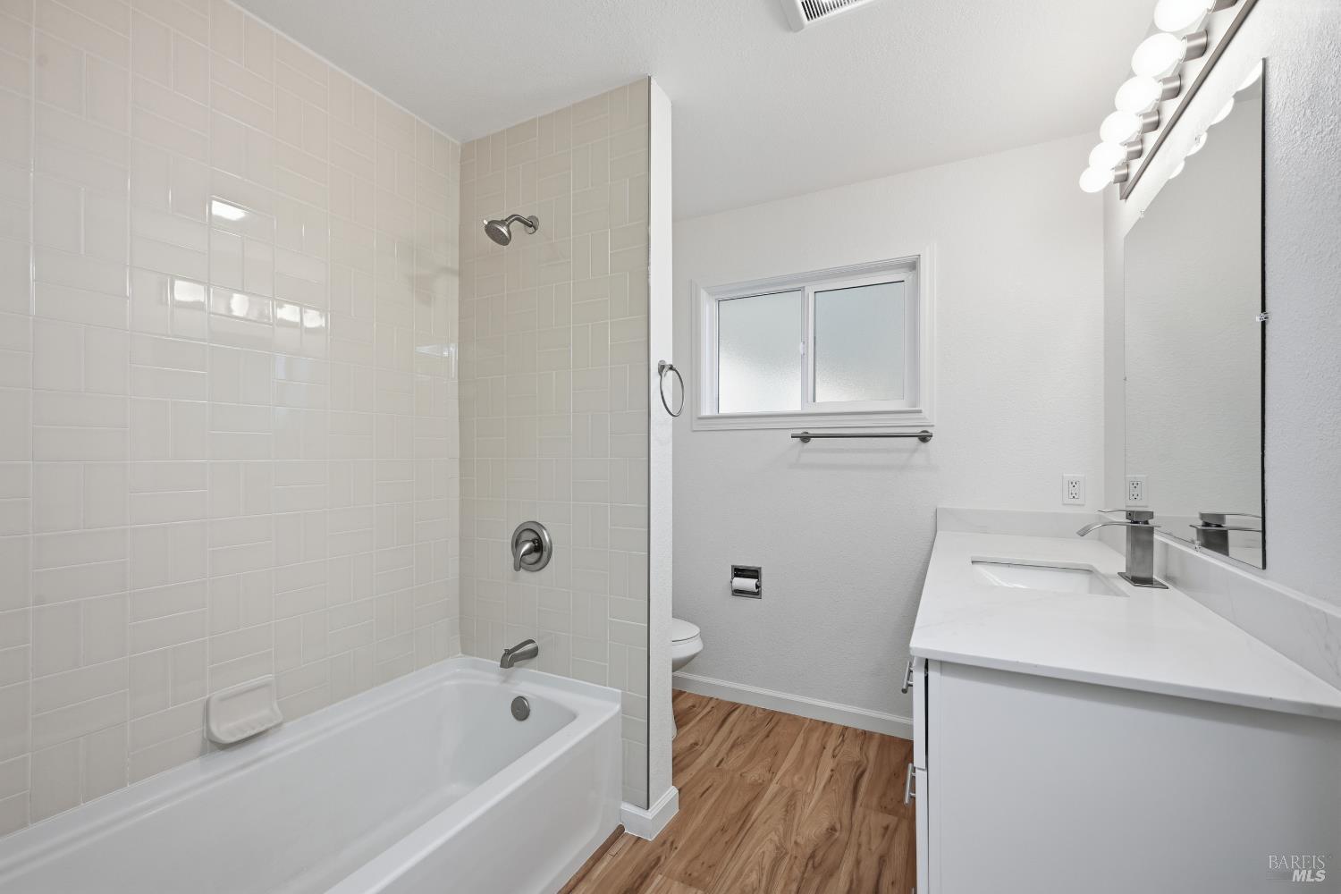 Detail Gallery Image 12 of 24 For 342 College Ave, Santa Rosa,  CA 95401 - – Beds | – Baths