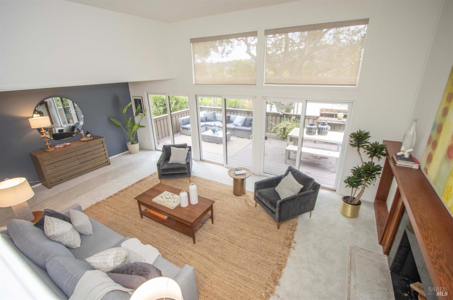 Detail Gallery Image 35 of 51 For 235 Knollwood Dr, San Rafael,  CA 94901 - 3 Beds | 2/1 Baths