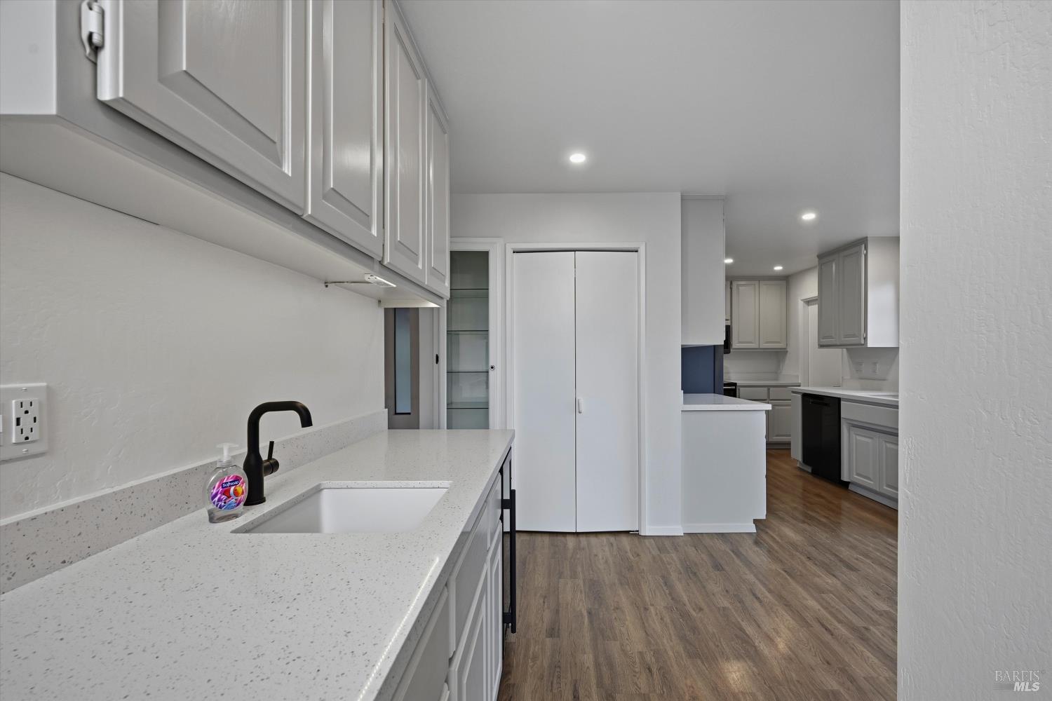 Detail Gallery Image 11 of 52 For 2698 Greenway Dr, Kelseyville,  CA 95451 - 3 Beds | 2/1 Baths