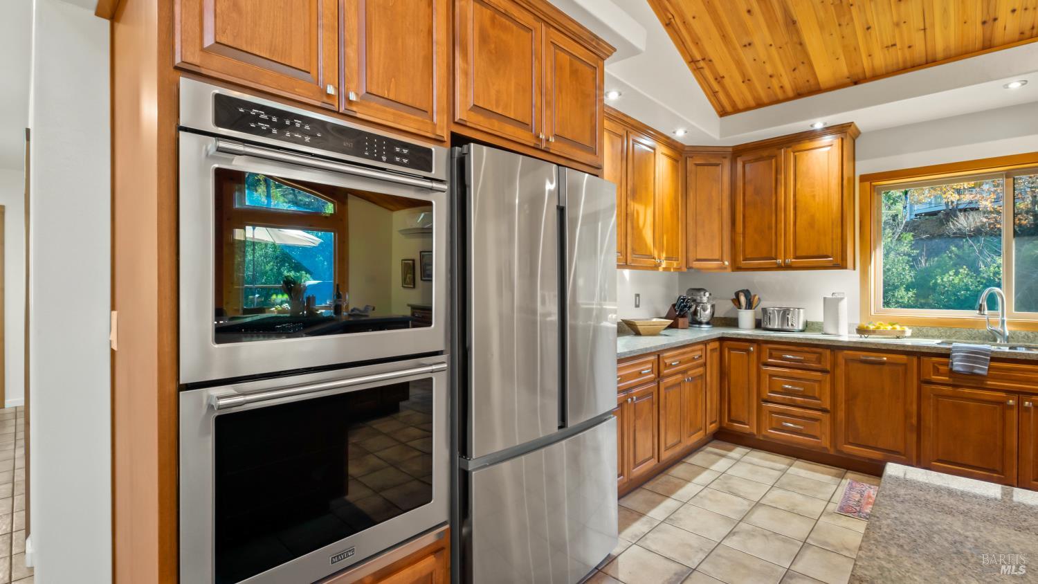 Detail Gallery Image 14 of 70 For 11081 Van Dorn Reservoir Rd #1,  Middletown,  CA 95461 - 3 Beds | 2 Baths