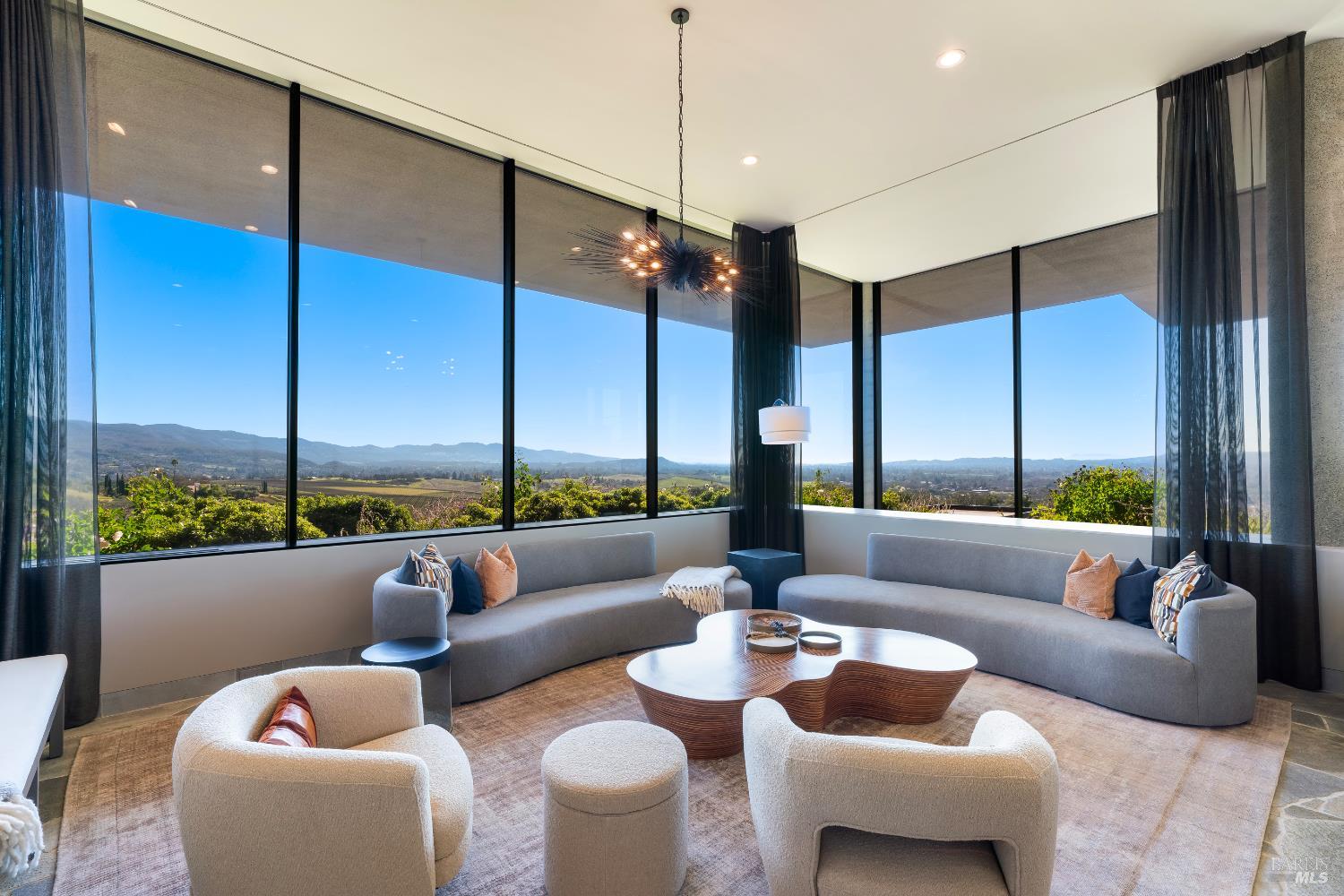 Detail Gallery Image 6 of 42 For 2100 Old Soda Springs Rd, Napa,  CA 94558 - 5 Beds | 5/1 Baths